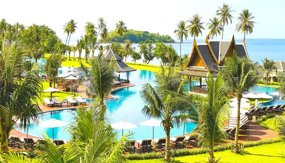 هتل سافیتل کرابی فوکیترا